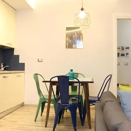 Apartment Wonderwall