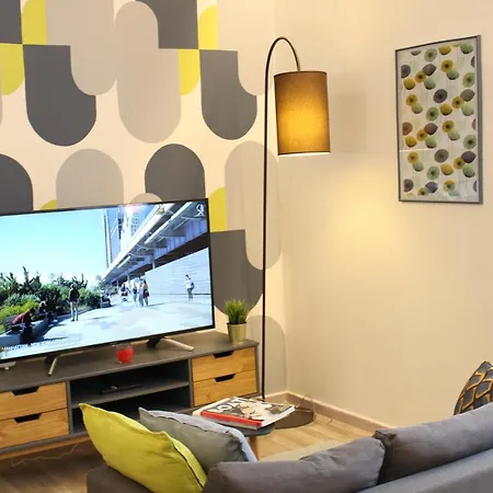 Wonderwall Apartment