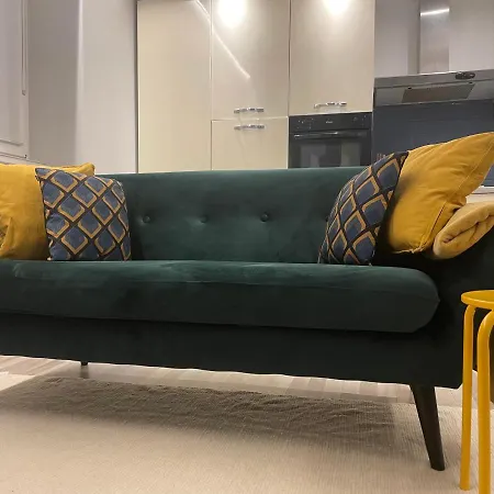 Apartment Wonderwall