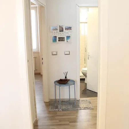 Wonderwall Apartamento La Spezia